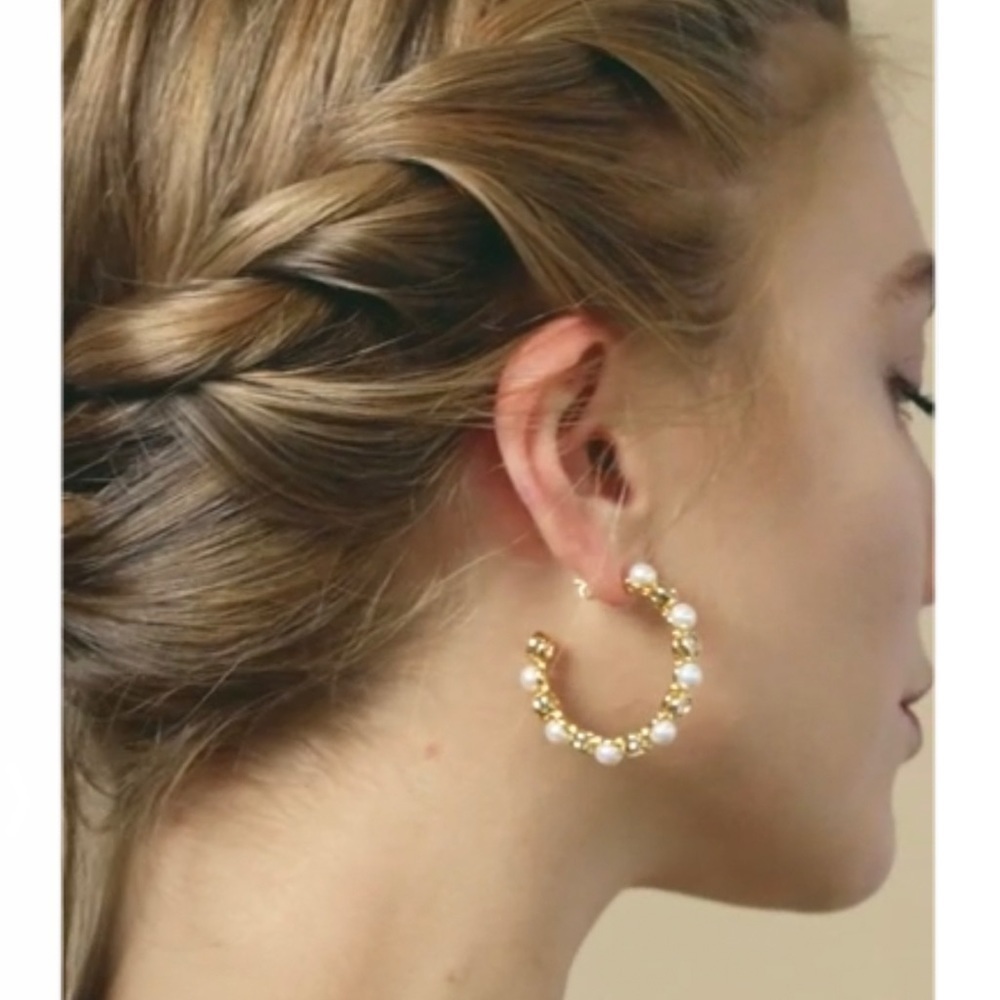 Sterling Silver Theodora 14K gold‎ plated cubic zirconia pearl Hoop Earrings - Picture 11 of 11